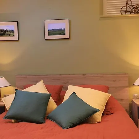 Bed & Breakfast Le Clair De Lune Millau